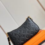 louis-vuitton-easy-pouch-on-strap-monogram-empreinte-leather-small-leather-goods-M80349_PM2_Front-view.png