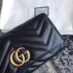 vi-cam-tay-gucci-nu-chinh-hang-443436_DTD1T_1000_001_100_0000_Light-GG-Marmont-continental-wallet-tai-store-gucci-viet-nam.png