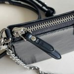 louis-vuitton-easy-pouch-on-strap-epi-leather-small-leather-goods-M80471_PM2_Front-view-1.png