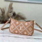 louis-vuitton-easy-pouch-on-strap-monogram-empreinte-leather-small-leather-goods-M81137_PM2_Front-view.png