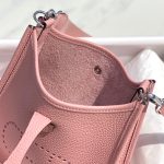 hermes-evelyne-shoulder-bag-leather-1.jpg