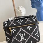 louis-vuitton-pochette-metis-monogram-empreinte-leather-handbags-M46028_PM2_Front-view.png