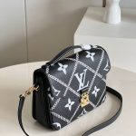 louis-vuitton-pochette-metis-monogram-empreinte-leather-handbags-M46028_PM2_Front-view.png