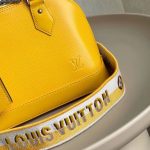 louis-vuitton-alma-bb-epi-leather-handbags-M59358_PM2_Front-view.png