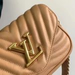 louis-vuitton-louis-vuitton-new-wave-multi-pochette-lv-new-wave-leather-handbags-M58941_PM2_Front-view.png