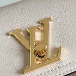 louis-vuitton-lockme-tender-lockme-leather-handbags-M59733_PM2_Front-view.png