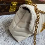 louis-vuitton-lv-new-wave-chain-bag-h24-handbags-M58549_PM2_Front-view.png