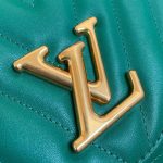 louis-vuitton-lv-new-wave-chain-bag-new-wave-handbags-M58664_PM2_Front-view.png