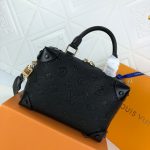 louis-vuitton-petite-malle-souple-monogram-empreinte-bolsas-M45393_PM2_Front-view.png