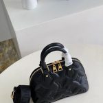 louis-vuitton-alma-bb-bag-bubblegram-leather-handbags-M59793_PM2_Front-view.png