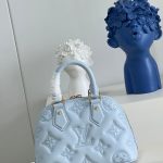 louis-vuitton-alma-bb-bubblegram-leather-handbags-M59822_PM2_Front-view.png