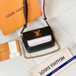 louis-vuitton-lockme-tender-lockme-leather-handbags-M58557_PM2_Front-view.png