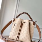 louis-vuitton-muria-mahina-leather-handbags-M55801_PM2_Front-view.png