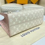 louis-vuitton-onthego-mm-monogram-empreinte-leather-handbags-M46128_PM2_Front-view.png